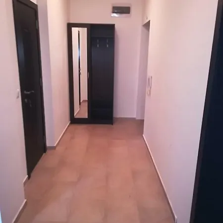 Апартамент Сарафово * ブルガス